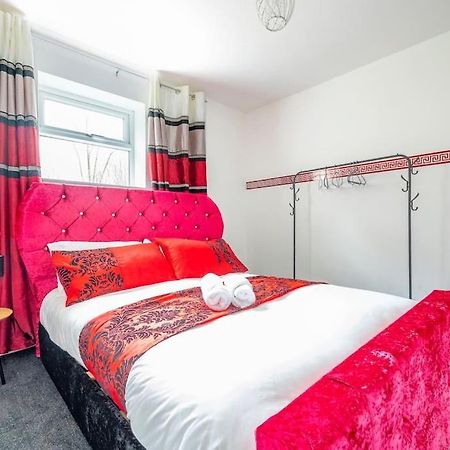 *C.Sani* Setup For Your Most Relaxed & Amazing Stay + Free Parking + Free Fast Wifi * Leeds  Exterior photo