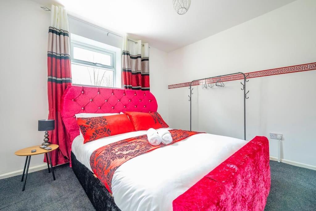 *C.Sani* Setup For Your Most Relaxed & Amazing Stay + Free Parking + Free Fast Wifi * Leeds  Exterior photo