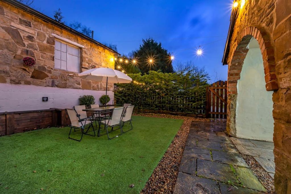 *C.Sani* Setup For Your Most Relaxed & Amazing Stay + Free Parking + Free Fast Wifi * Leeds  Exterior photo