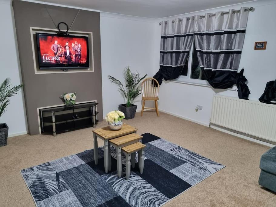 *C.Sani* Setup For Your Most Relaxed & Amazing Stay + Free Parking + Free Fast Wifi * Leeds  Exterior photo