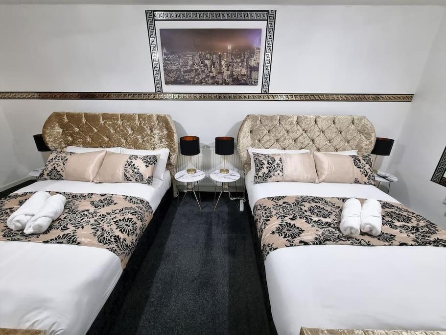 *C.Sani* Setup For Your Most Relaxed & Amazing Stay + Free Parking + Free Fast Wifi * Leeds  Exterior photo